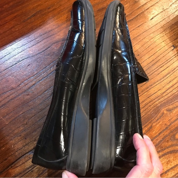 ▪️JENNIFER Moore Alligator Loafers - Picture 3 of 6